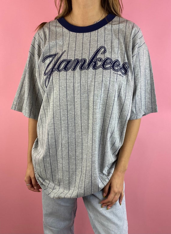 Buy Vintage New York Yankees T-shirt Brand New W/tag XL Online in India 