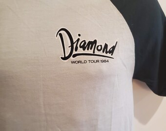 vintage NEIL DIAMOND MINT * World Tour 1984* Deadstock-Medium-Original-Ringer Raglan