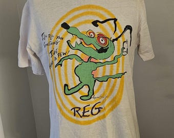 Vintage ROGER WATERS Tour in the Flesh Tee Gerald Scarfe Art Pink