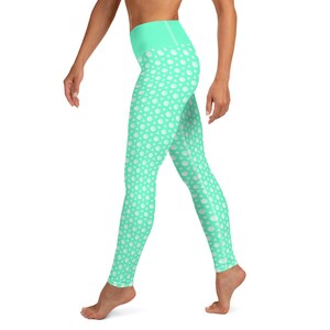 MINT GREEN LEGGINGS - Simple Soft Yoga Leggings - Yoga Capri Legging - Women Active Wear - Unique Gift For Her - Compression Leggings