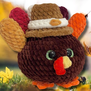 Turkey Amigurumi Crochet Pattern: Thanksgiving Plushie (PDF Pattern)
