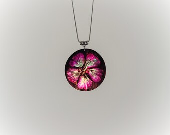 Pink Flower Round Necklace
