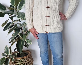 Vintage 1980s hand knit wool cable cardigan