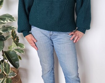 Vintage 1980s hand knit wool dark green jumper