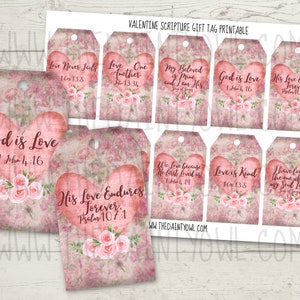 Etiqueta de presente para impressão com escrituras de São Valentim, colagem cristã de São Valentim, etiqueta pendurada para namorados, versículos de amor, etiqueta de coração rosa