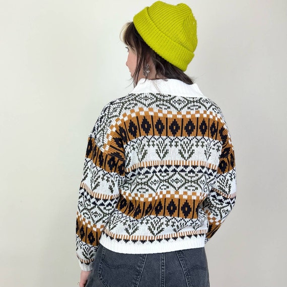 Vintage 80s Striped & Diamonds Pattern Sweater - image 3