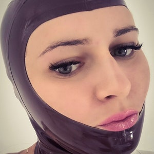 Lateksowa maska na twarz otwarta szyta na miarę