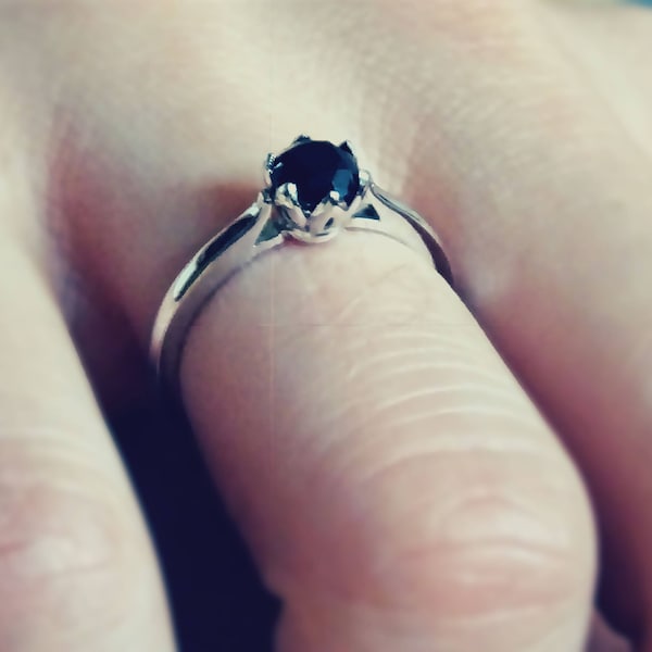 Black Onyx Engagement Ring 14K White Gold Ring Delicate Engagement Ring 14K Gold Engegement Ring Proposal Gold Ring