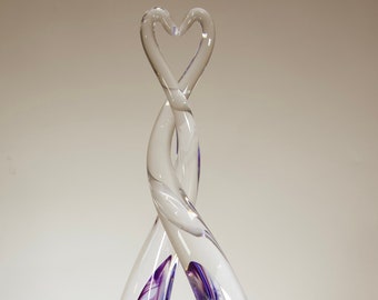 Cremation Ashes Glass Heart Sculpture with loved ones or pets Cremation ashes set inside