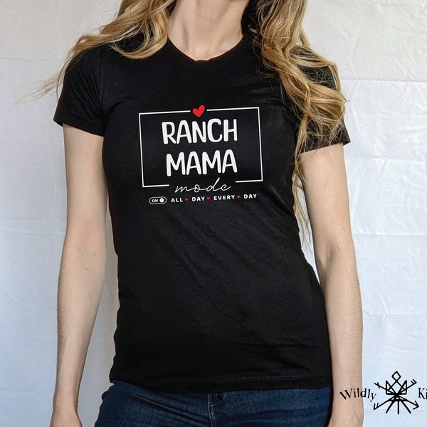 T-shirts de maman de ranch, chemise de maman de campagne, maman de ferme, cadeaux de la vie à la ferme, chemise de cow-girl, chemise de grange, chemise de marché de fermier, t-shirt de petit ami pour des femmes