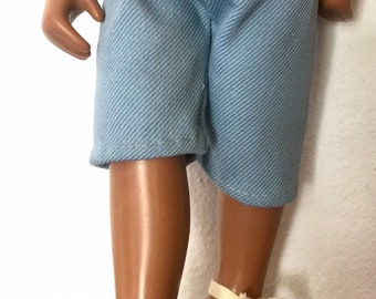 Long canvas shorts with blue and white cotton pocket details for Sasha or Gregor or 16-18” models