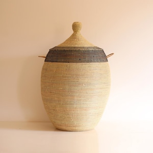 Elegant Laundry Basket with Lid - Handwoven African Seagrass Hamper - EGG Beige & Black Large
