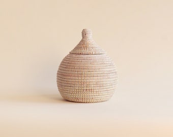 UE- BOOP African Basket White Round SMALL