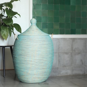 Handwoven Seagrass Laundry Basket with Lid: Mint African Wicker - EGG Mint image 3