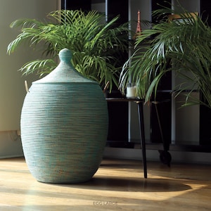 Handwoven Seagrass Laundry Basket with Lid: Mint African Wicker - EGG Mint image 2