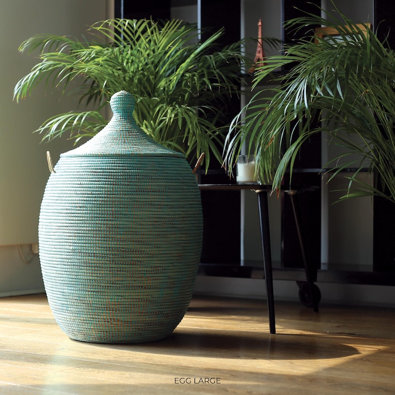 Handwoven Seagrass Laundry Basket with Lid: Mint African Wicker - EGG Mint image 2