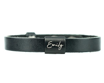 KOMIMAR • Leather bracelet with personalized engraving •