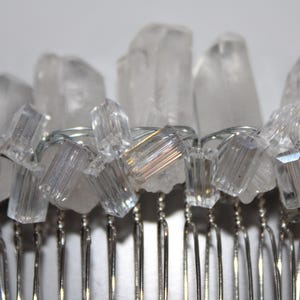 Crystal hair comb