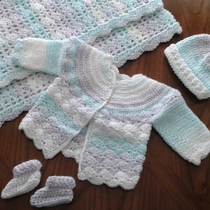 Baby Layette Set - girl size 0-3 months