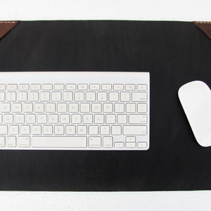 Vintage Black Genuine Desk Mat, Leather Desk Mat Pad with corners, Executive Desk Blotter, schreibtischunterlage, Office Desk Accessory