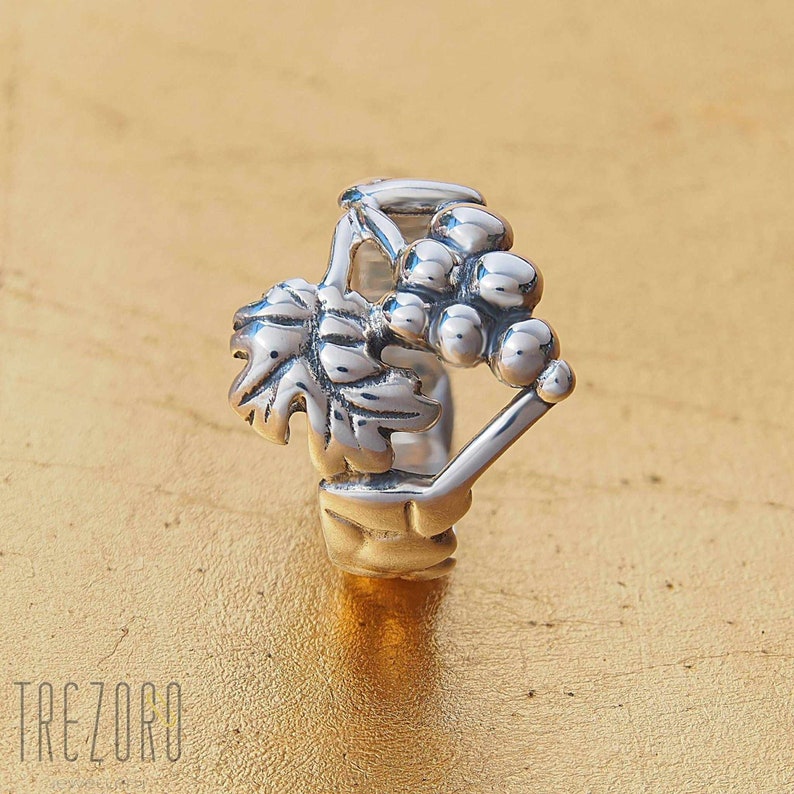 Unusual Original Quirky Jewelry Sterling Silver Grape and Leafe Le Chateau Ring