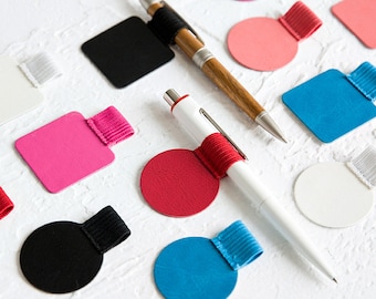 Boucle pour stylo rouge, PU, porte-stylo bleu, autocollant coloré, porte-crayon noir, clip rose pour stylo, agenda, fournitures scolaires, retour
