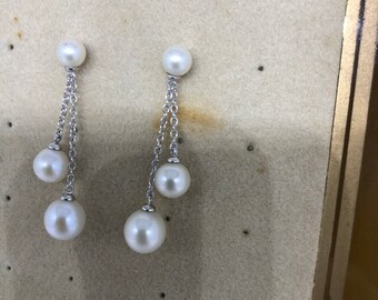 925 sterling silver earrings with white natural pearls