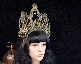Cathedral headpiece "Skeleton hand", gothic headpiece, goth crown, blind mask, horror crown, cosplay, larp, vampire