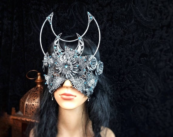 Halo Blind mask " The Moon " , fantasy costume, goth crown, gothic Headpiece, medusa costume, larp, pagan, cosplay, viking / Made to order