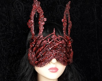 Bunny Cathedral Blind Mask "Catacombe heart" with skeleton hands, cosplay, fantasy, horror, vampire, gothic, crown/ made to order