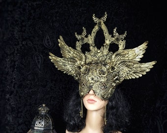 Made to order/wings cathedral blind mask headdress, angel, cosplay, larp, fantasy costume, gothic, crown, halo