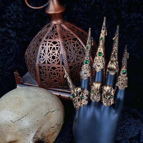 made to order / Morrigan finger claws & rings, pagan, fantasy, cosplay costume, gothic claws, witch, medusa, vampire claws