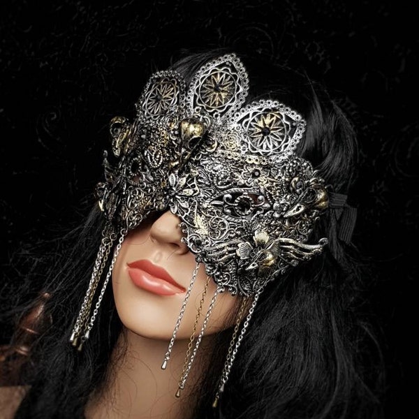 Filigree Patterned Mask Metal main image 0
