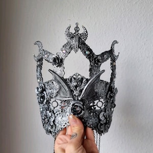 Blind mask, Vampire church, Cathedral, gothic headpiece, gothic crown, bat mask fantasy mask, medusa costume,cosplay / Made to order