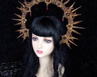 Made to order / Halo halo "skull queen" headdress, gothic crown, horror, fantasy, vampire, thorns halo, cosplay, larp
