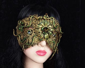 Fast shipping / Blind mask "Medusa" snakes, cleopatra, Pagan, Fantasy, cosplay, crown, headdress, shieldmaiden, horror, Halloween