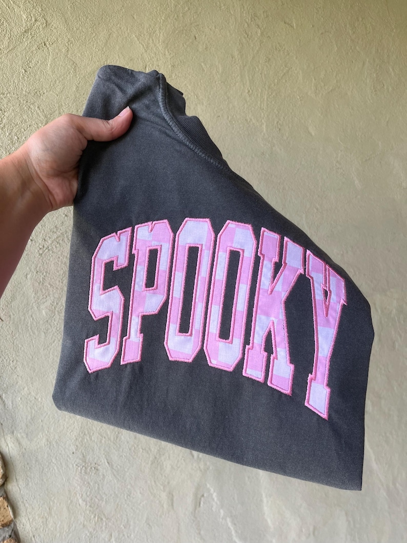 Spooky T-Shirt – Pink Checkered Applique Halloween Tee | Comfort Colors Fall Shirt | Cute Halloween Embroidered T-Shirt