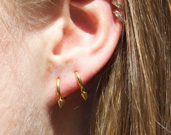 Small gold hoops - tiny gold hoop earrings - small hoop earrings - tiny hoops - spike hoops - hoops - spike earrings - P3HU0207