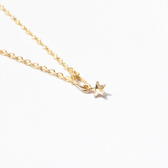9ct gold star pendant sale