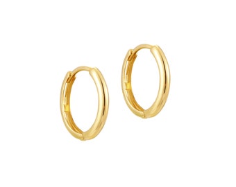 9ct gold - gold huggie - gold earring - silver hoops - gold hoop earrings - tiny gold hoop earrings - tiny gold hoops - gold - I3HU-6517