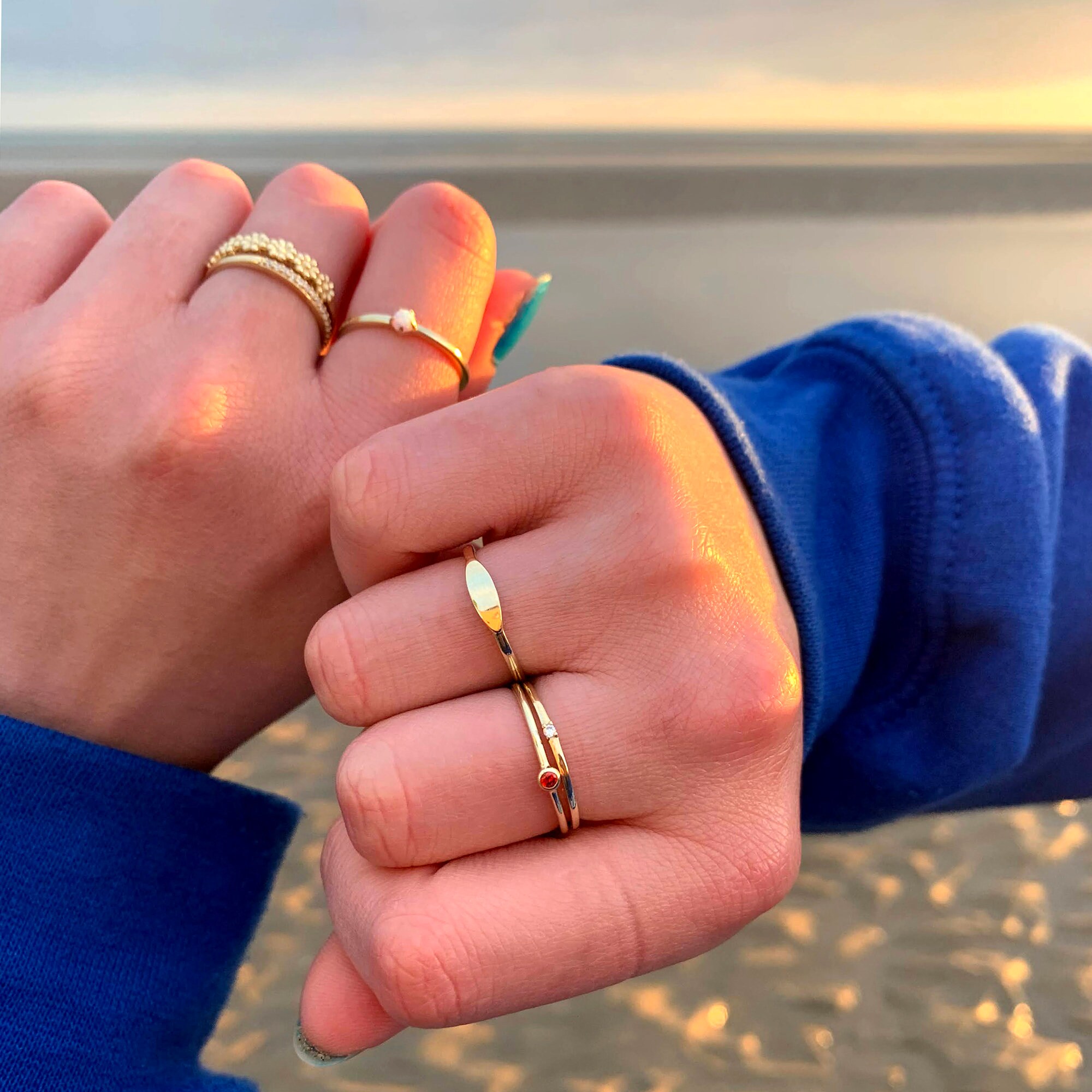 Mejuri slim signet ring best sale