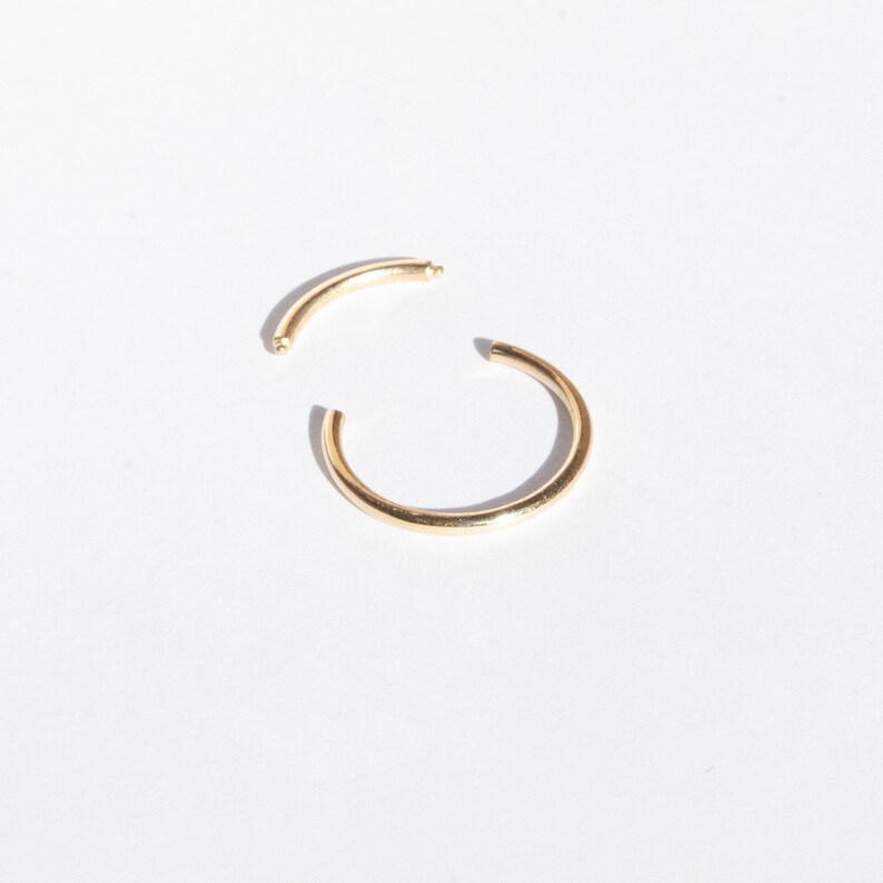 silver clicker hoop