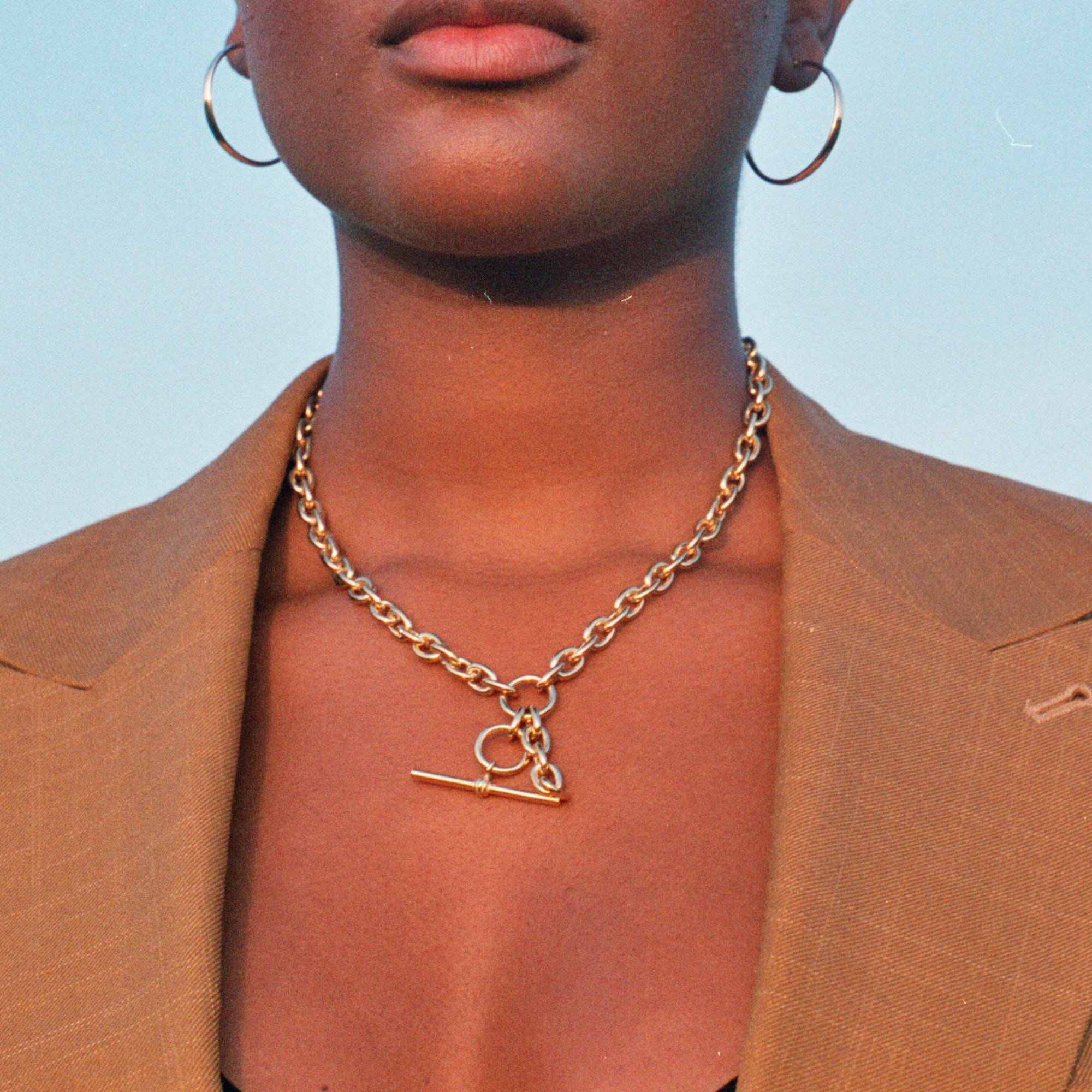 Rolo Chain Toggle Bar Necklace in Worn Gold. - Front Toggle Bar Clasp  Closure - Approximately 15