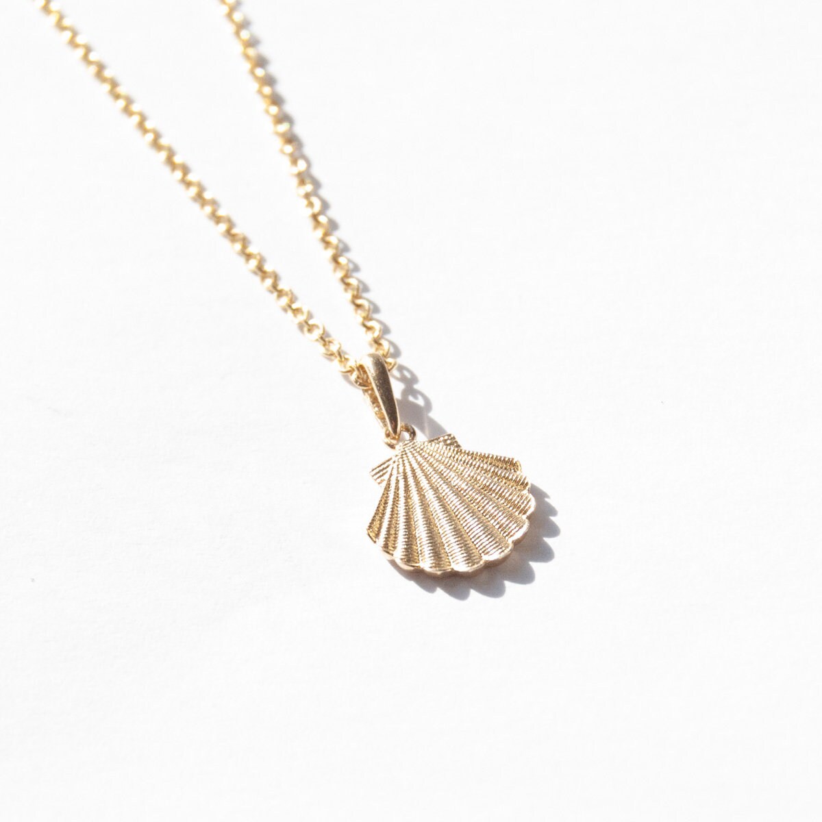 9ct Gold shell necklace shell shell pendant tiny Etsy