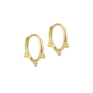 Gold hoops - small gold hoop earrings - 9ct gold hoops - 9ct hoops - gold hoop earrings - gold hoops - spike hoops - gold spike - J2-HU-3702