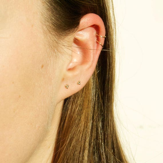 9ct Gold Tiny Triple Dot Studs Stud Earrings Gold Stud Earring 9ct