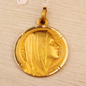 Coupe papier métallisé avec médaille Apparition de Lourdes