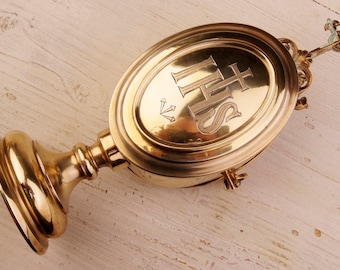 monstrance