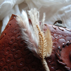 Mixed Pampas Boutonniere / Buttonhole Flowers