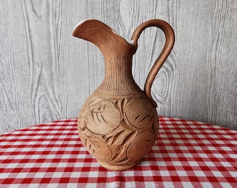 Ceramic vase in 'wood-look', handmade